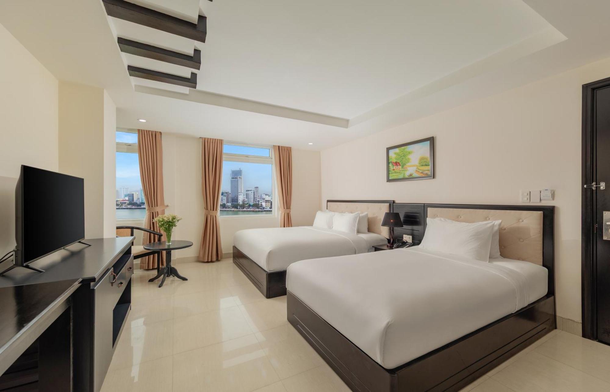 Kay Hotel Da Nang - Near Dragon Bridge Esterno foto