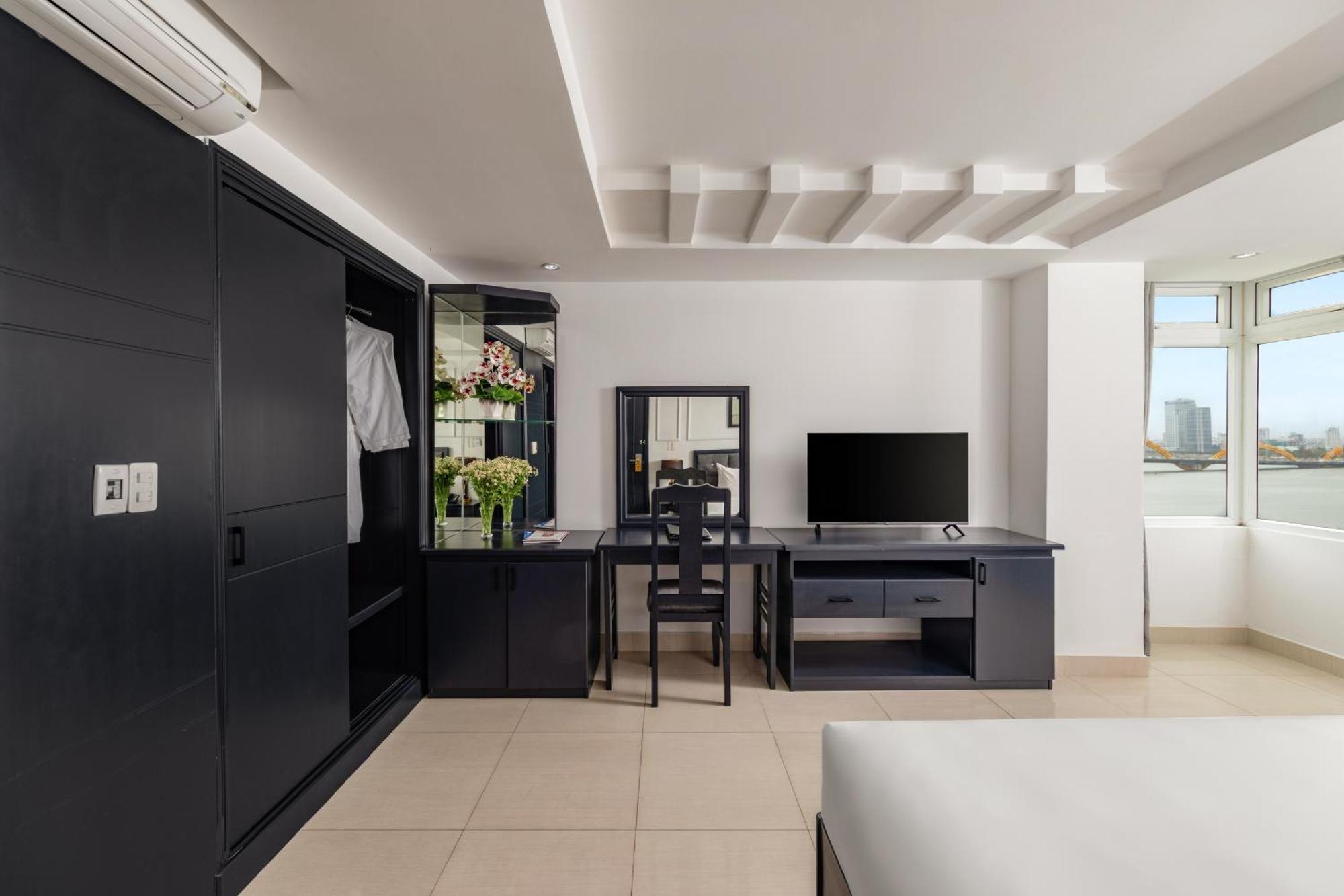 Kay Hotel Da Nang - Near Dragon Bridge Esterno foto