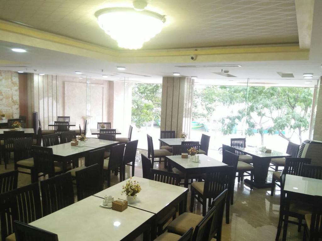 Kay Hotel Da Nang - Near Dragon Bridge Esterno foto