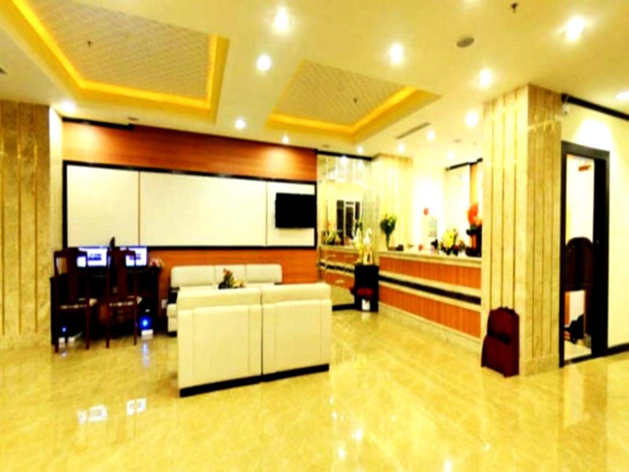 Kay Hotel Da Nang - Near Dragon Bridge Esterno foto